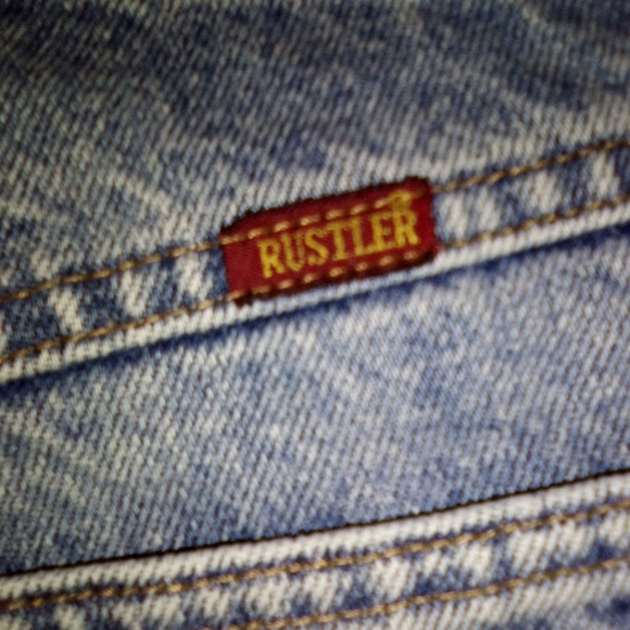 Rustler cut off jean shorts 30x34 - Picture 3 of 9